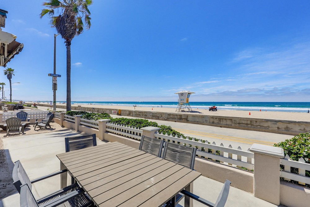 Virtual tour photo 99 of 106 for 708 Liverpool Ct