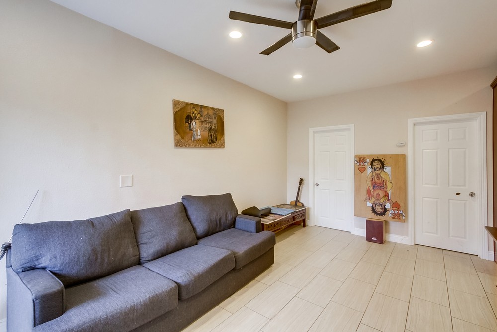 Virtual tour photo 24 of 37 for 7082 El Cajon Blvd