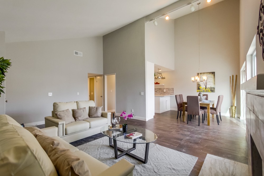 Virtual tour photo 12 of 39 for 7083 Deerhurst Ct