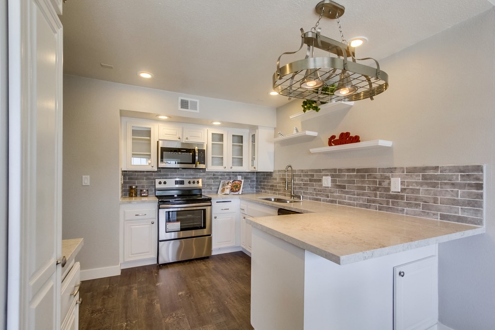 Virtual tour photo 15 of 39 for 7083 Deerhurst Ct