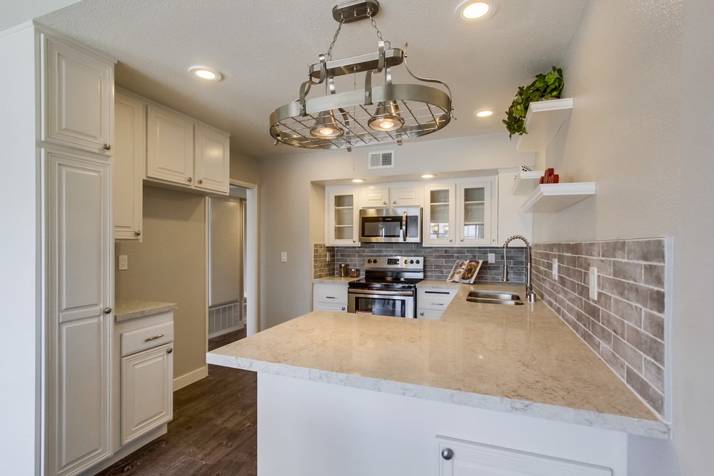 Virtual tour photo 16 of 39 for 7083 Deerhurst Ct