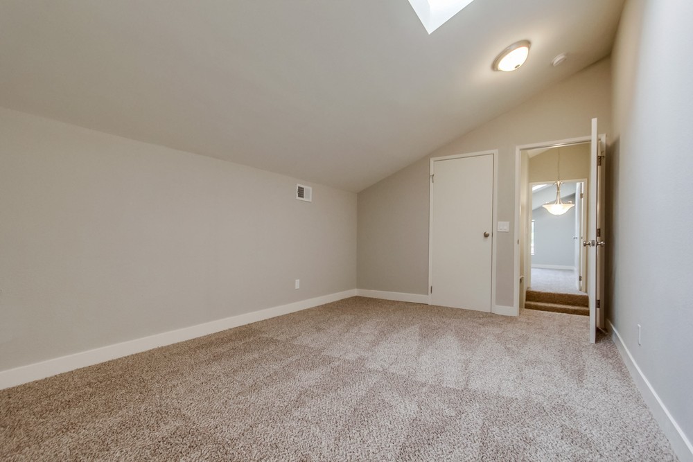 Virtual tour photo 33 of 39 for 7083 Deerhurst Ct