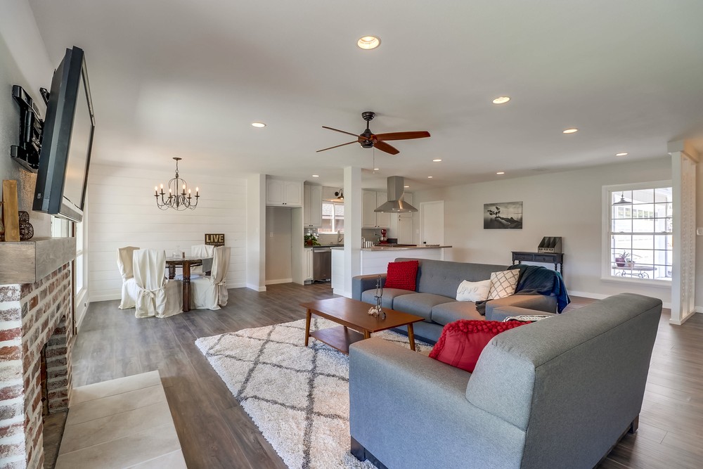 Virtual tour photo 15 of 62 for 7087 Tuckaway St