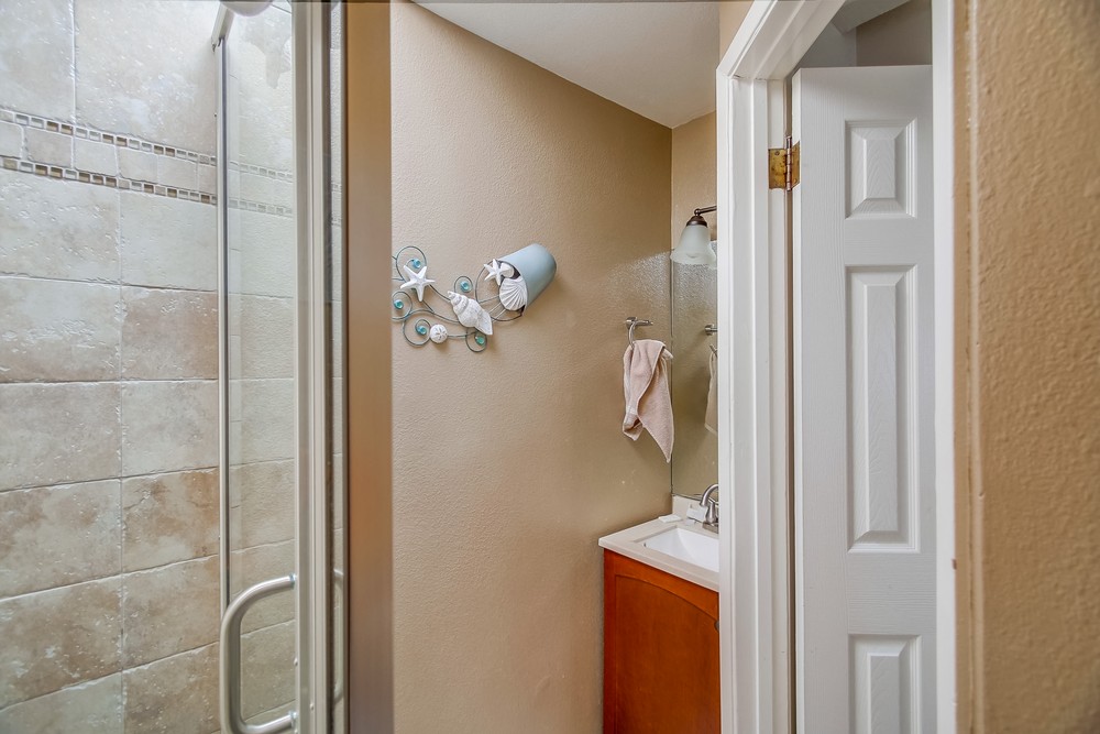 Virtual tour photo 38 of 69 for 709 Ensenada Ct