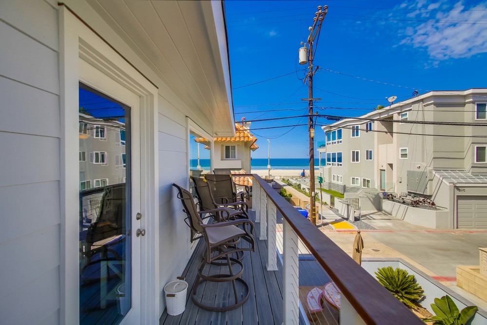 Virtual tour photo 39 of 69 for 709 Ensenada Ct