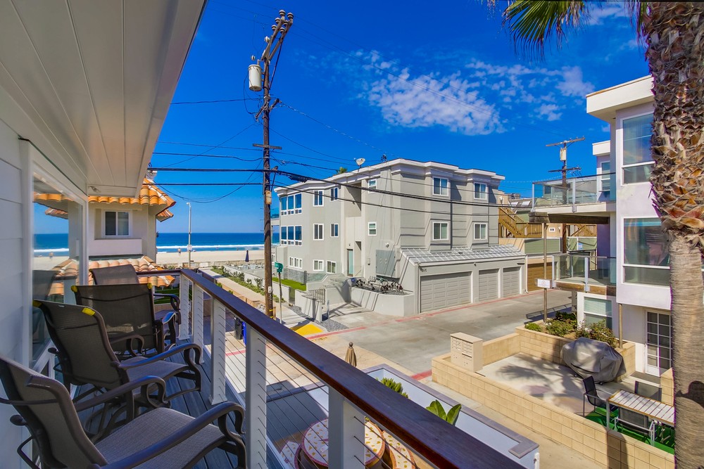 Virtual tour photo 40 of 69 for 709 Ensenada Ct
