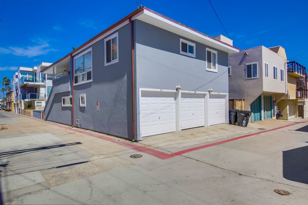 Virtual tour photo 49 of 69 for 709 Ensenada Ct