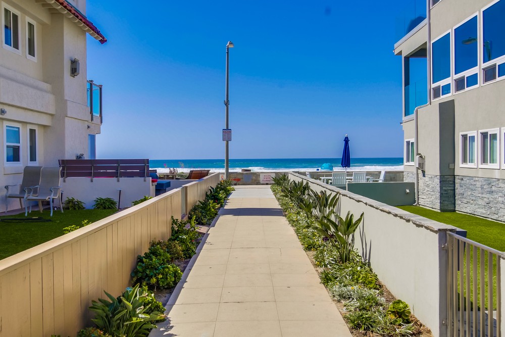 Virtual tour photo 53 of 69 for 709 Ensenada Ct