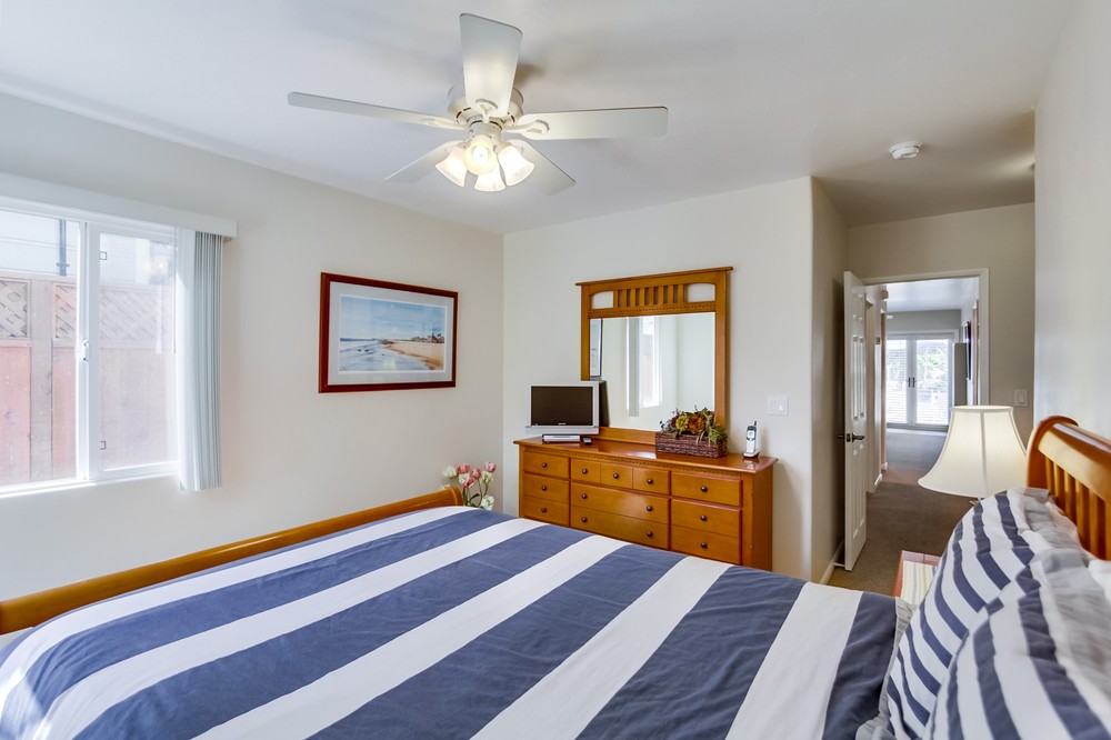 Virtual tour photo 30 of 42 for 709 Law Street