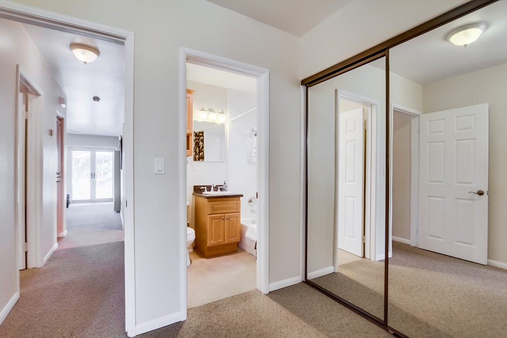 Virtual tour photo 31 of 42 for 709 Law Street