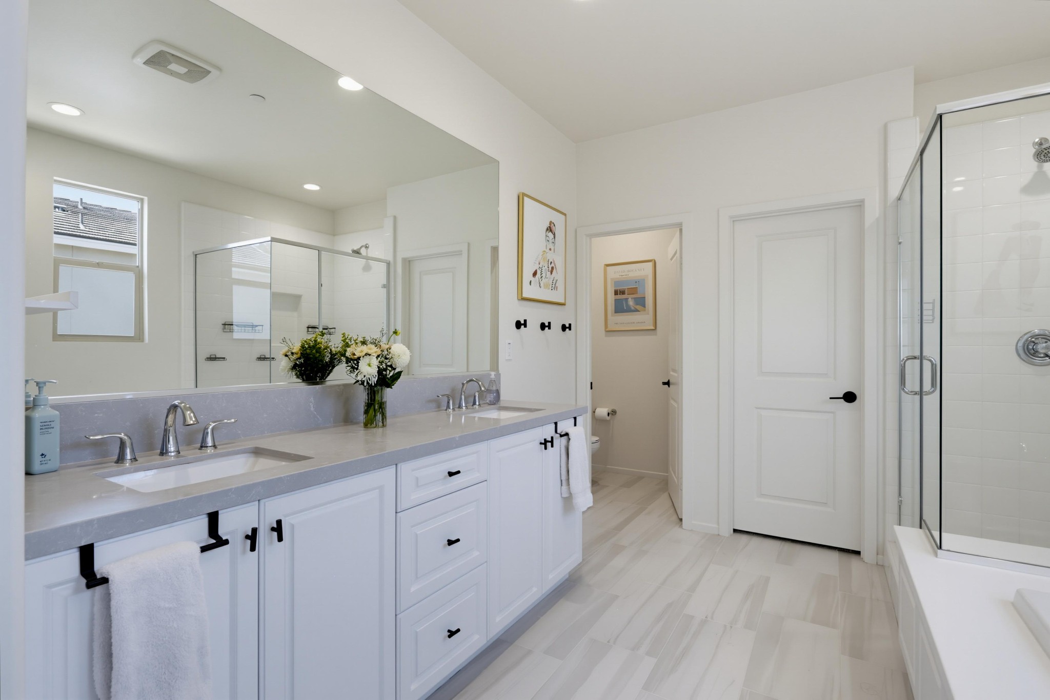 Virtual tour photo 26 of 46 for 709 Merit Dr