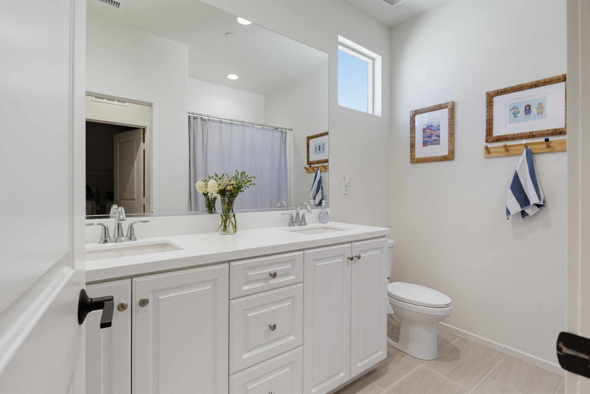 Virtual tour photo 32 of 46 for 709 Merit Dr