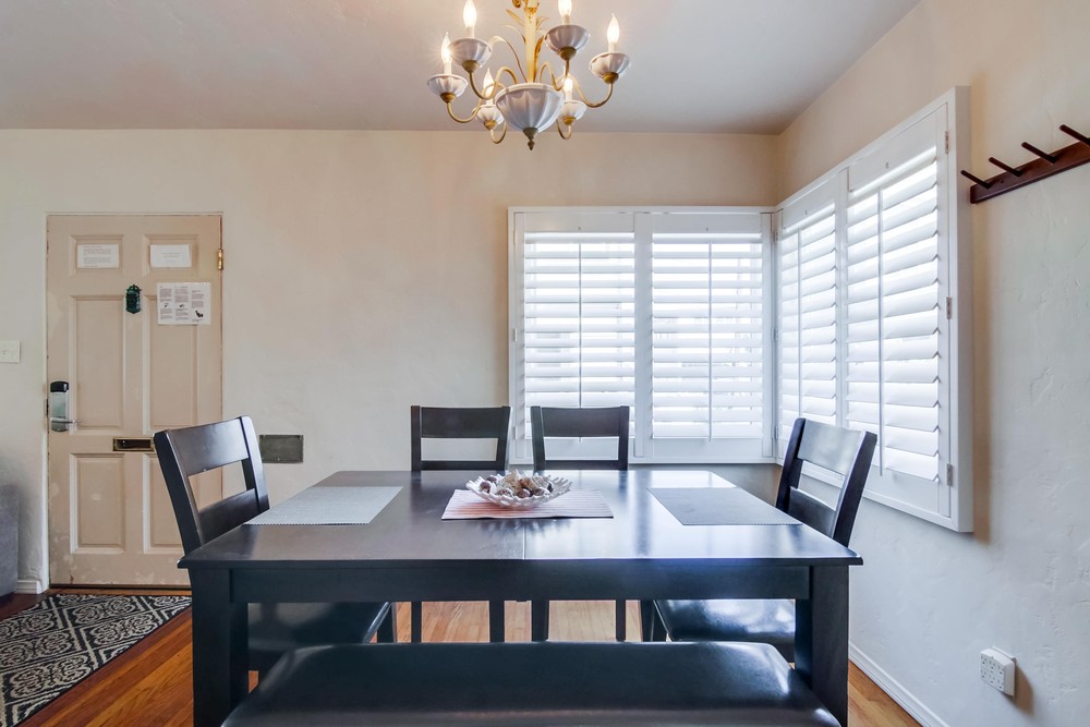 Virtual tour photo 18 of 32 for 709 Whiting Ct