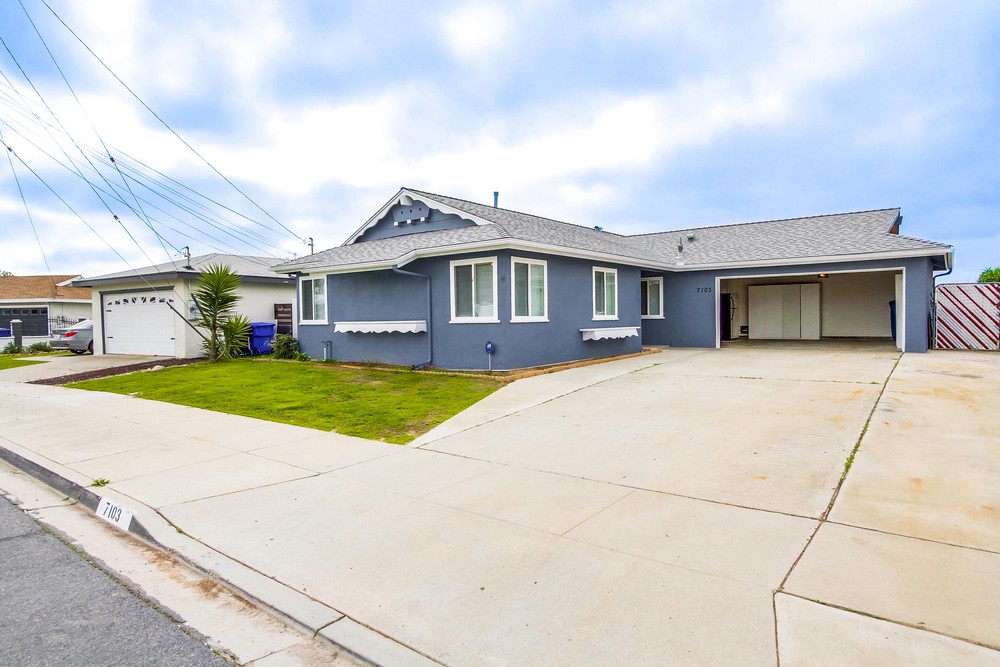 Virtual tour photo 6 of 67 for 7103 Windward St