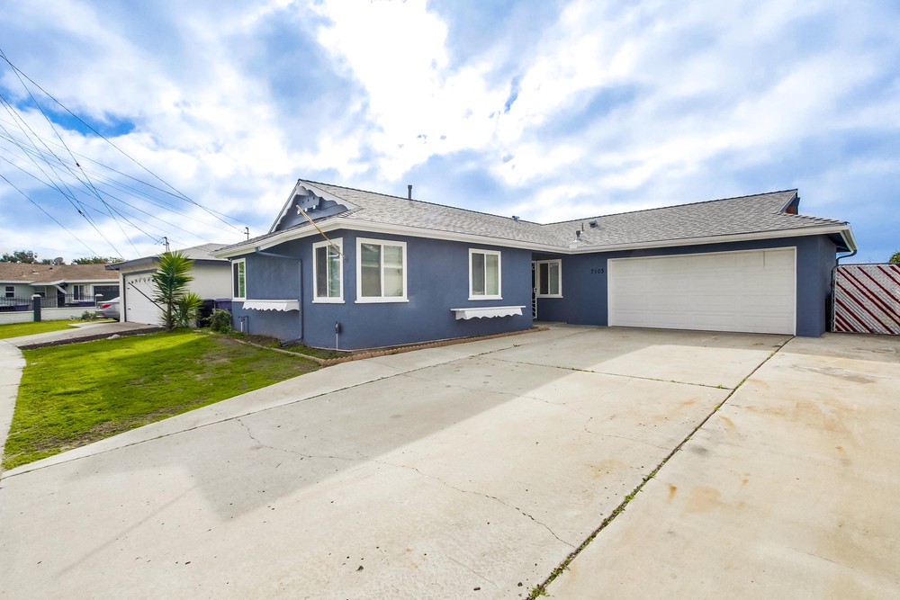 Virtual tour photo 7 of 67 for 7103 Windward St