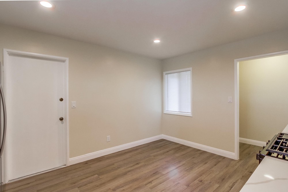 Virtual tour photo 24 of 67 for 7103 Windward St
