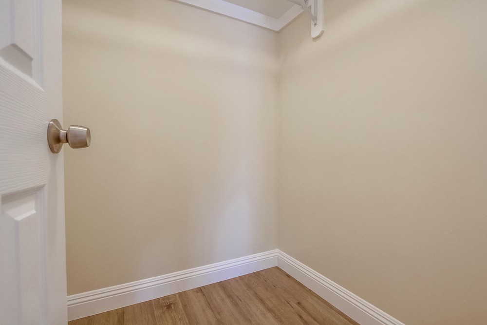 Virtual tour photo 29 of 67 for 7103 Windward St