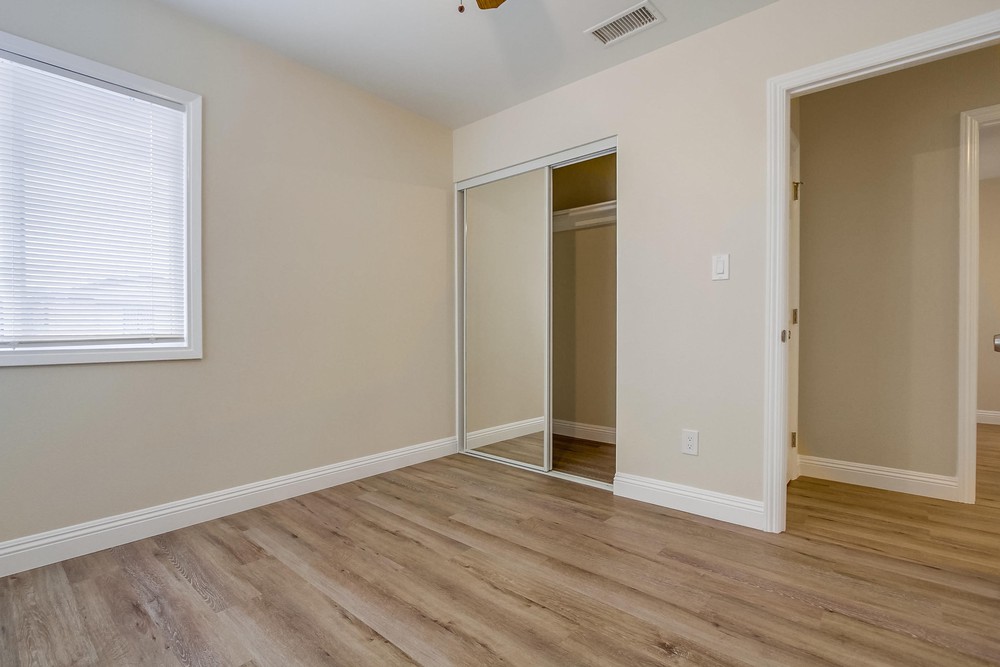 Virtual tour photo 32 of 67 for 7103 Windward St