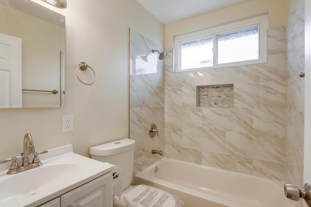 Virtual tour photo 38 of 67 for 7103 Windward St