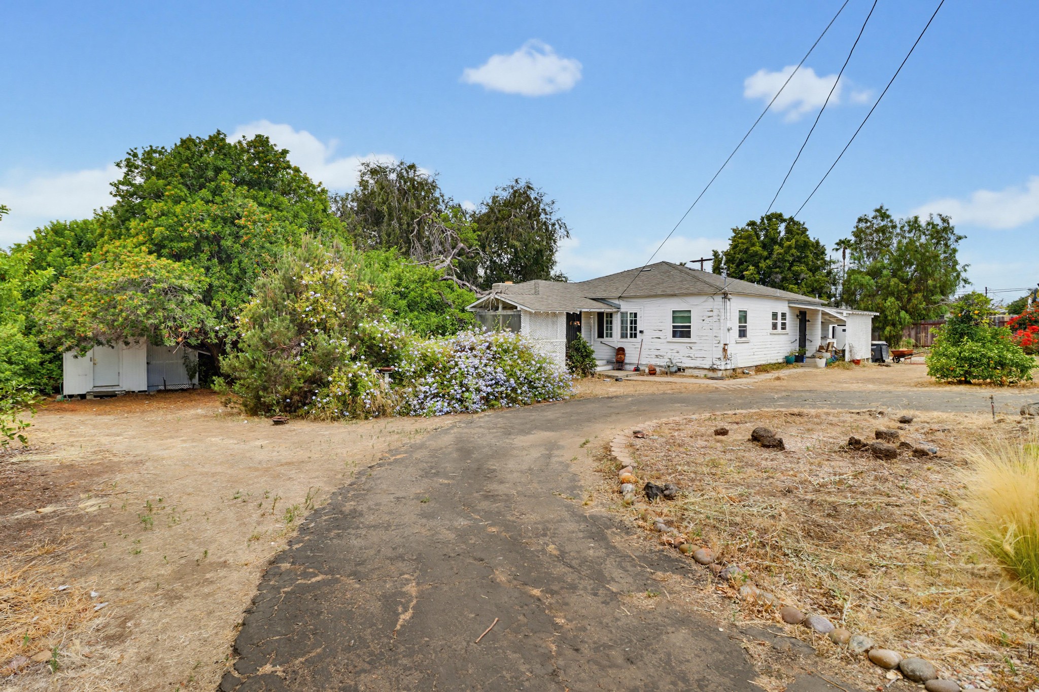 Virtual tour photo 3 of 56 for 7107 Suerich Ln