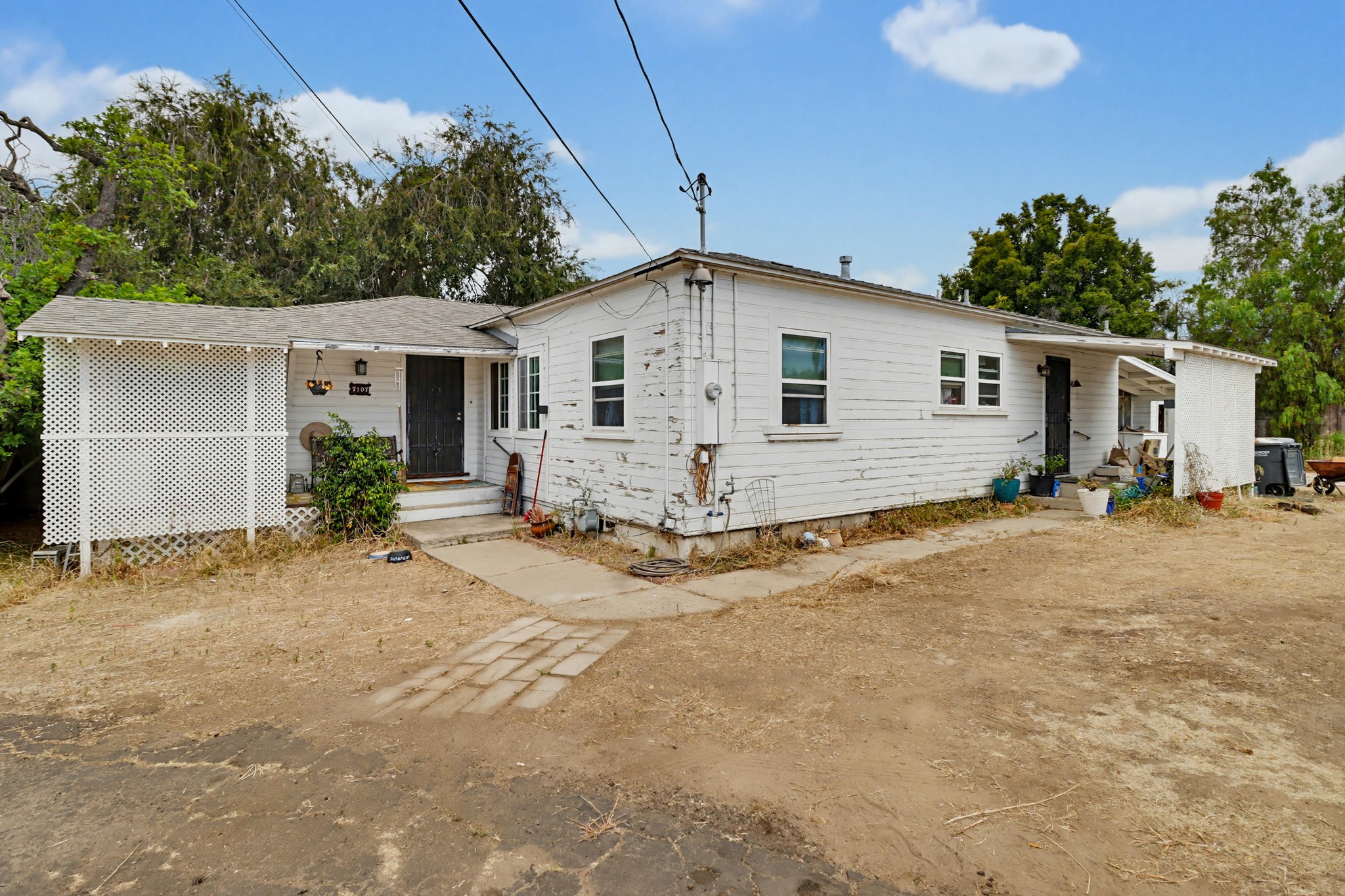 Virtual tour photo 7 of 56 for 7107 Suerich Ln
