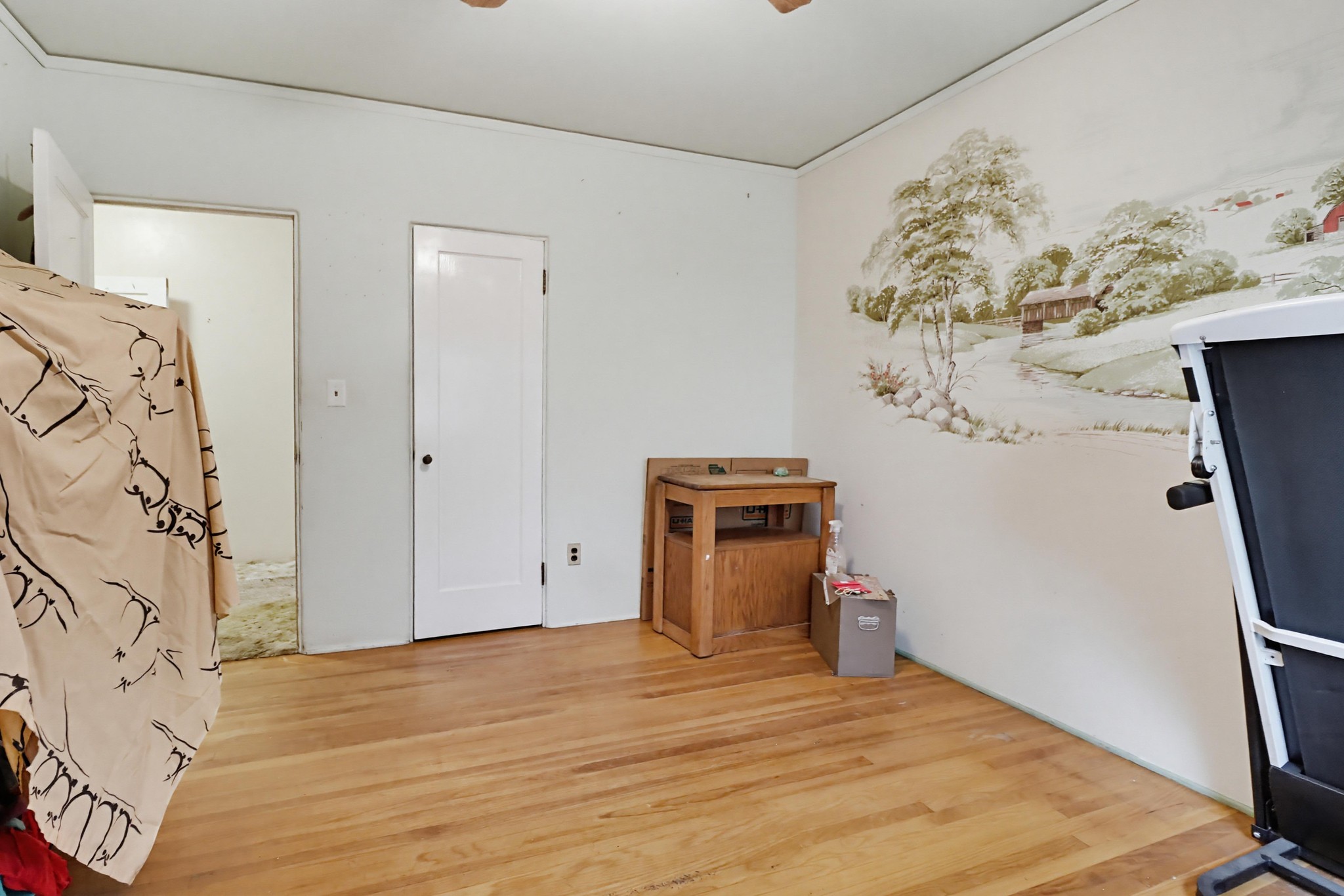 Virtual tour photo 28 of 56 for 7107 Suerich Ln