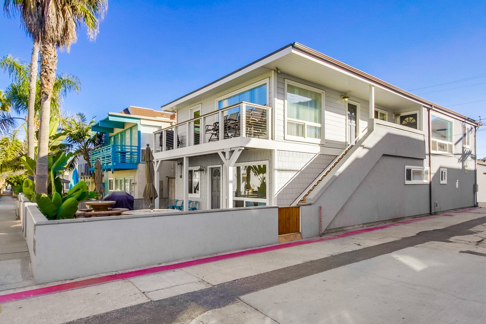 Virtual tour photo 4 of 32 for 711 Ensenada Ct