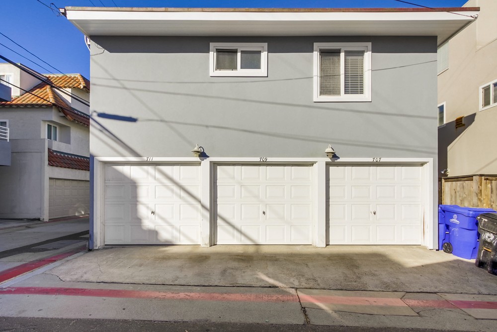 Virtual tour photo 29 of 32 for 711 Ensenada Ct