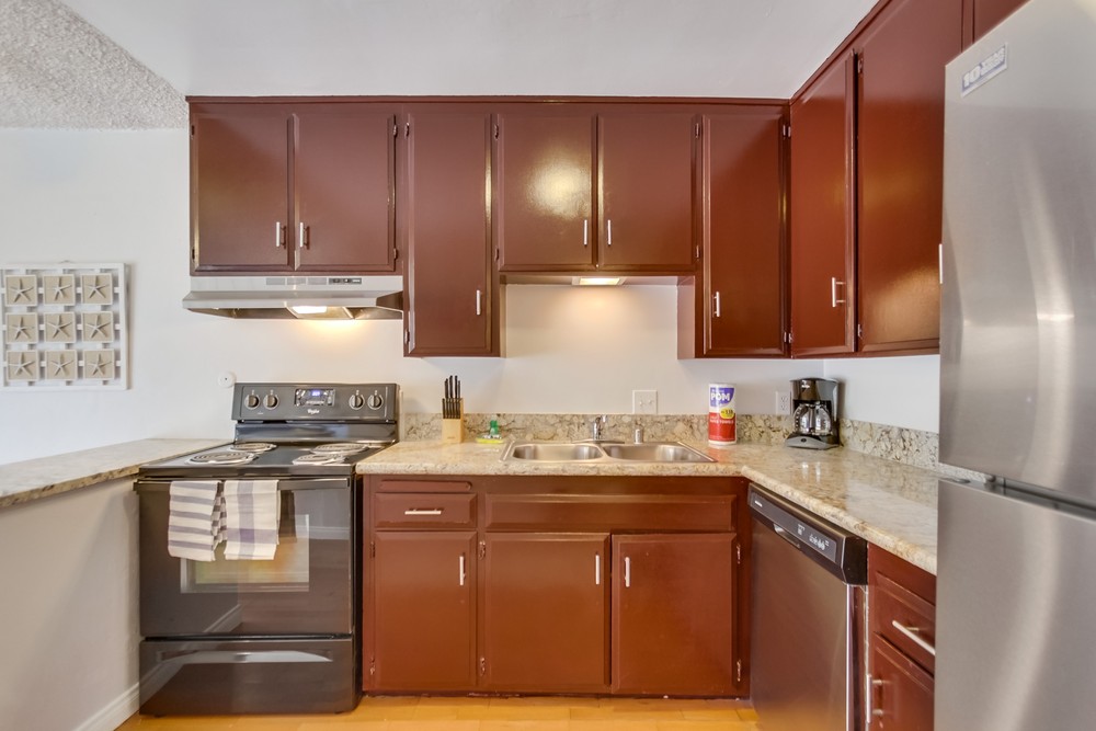 Virtual tour photo 11 of 23 for 711 Island Ct #3