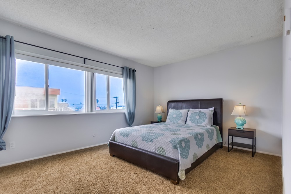 Virtual tour photo 13 of 23 for 711 Island Ct #3