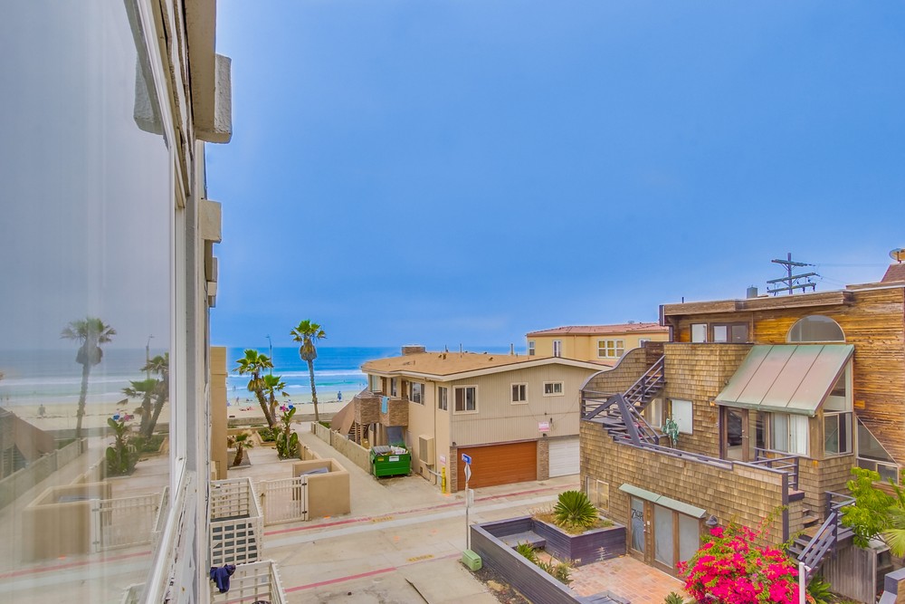 Virtual tour photo 19 of 23 for 711 Island Ct #3