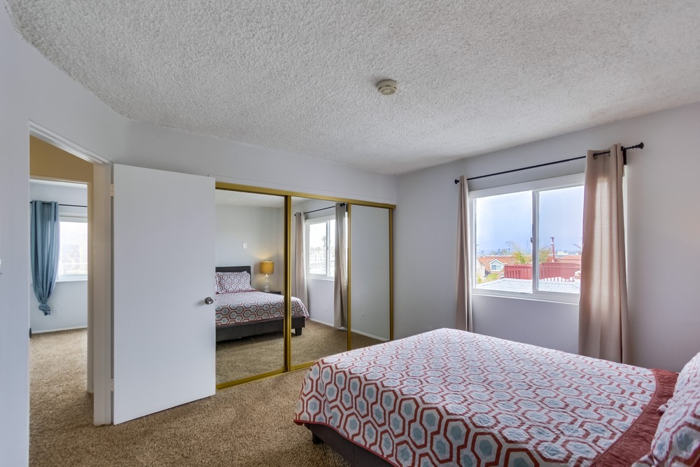 Virtual tour photo 21 of 23 for 711 Island Ct #3