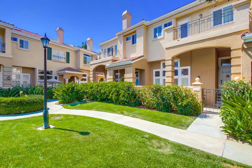 Virtual tour photo 4 of 48 for 7112 Calabria Ct B