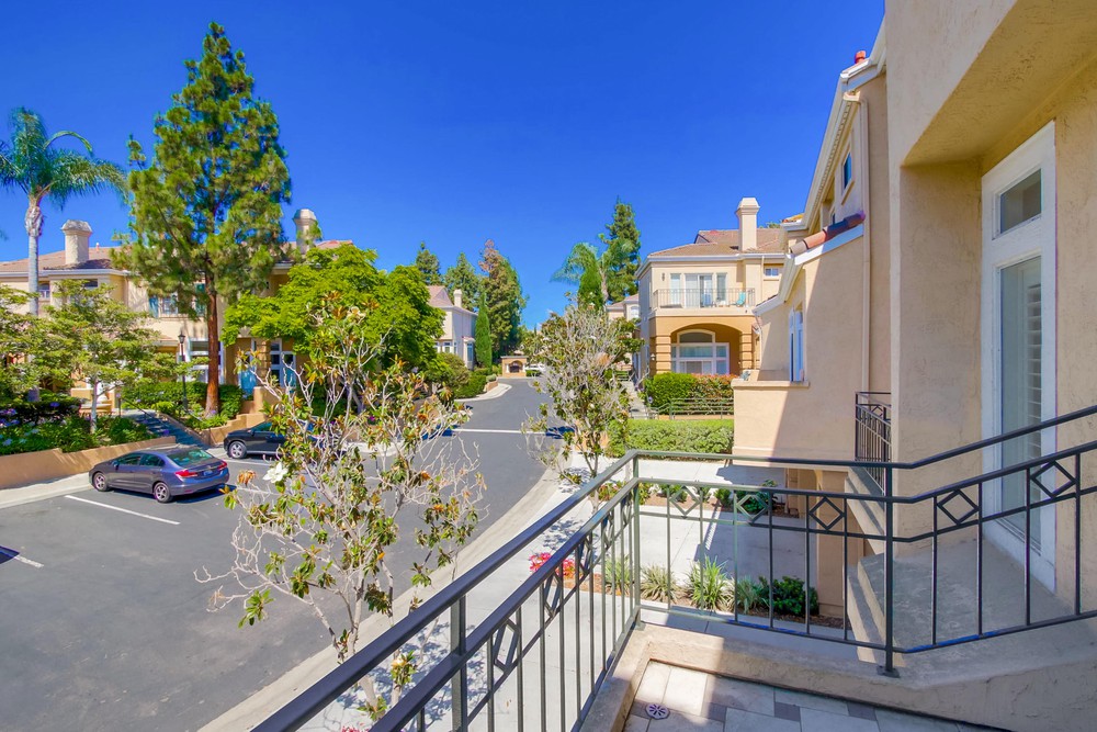 Virtual tour photo 9 of 48 for 7112 Calabria Ct B