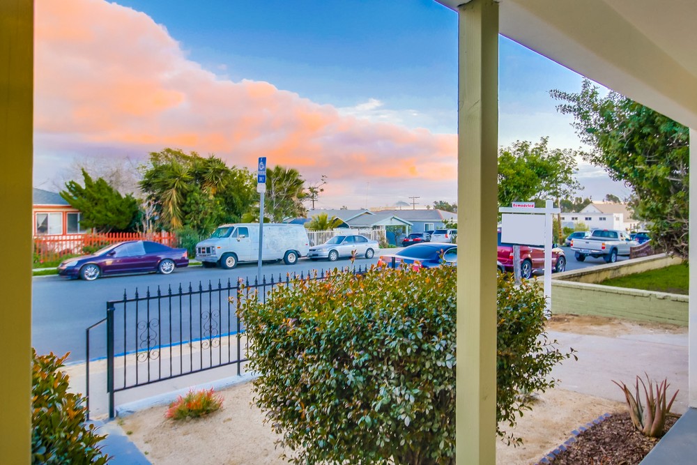 Virtual tour photo 10 of 77 for 712 Raven St