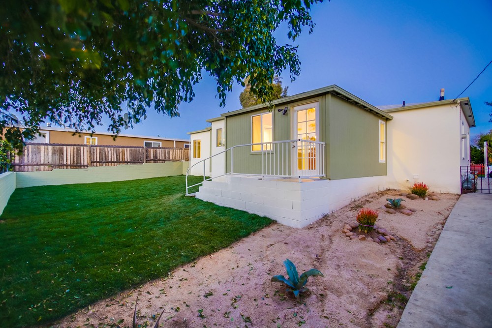 Virtual tour photo 12 of 77 for 712 Raven St