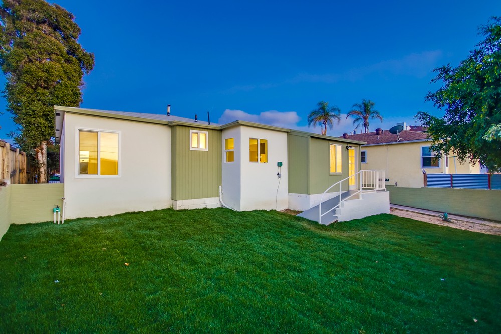Virtual tour photo 13 of 77 for 712 Raven St