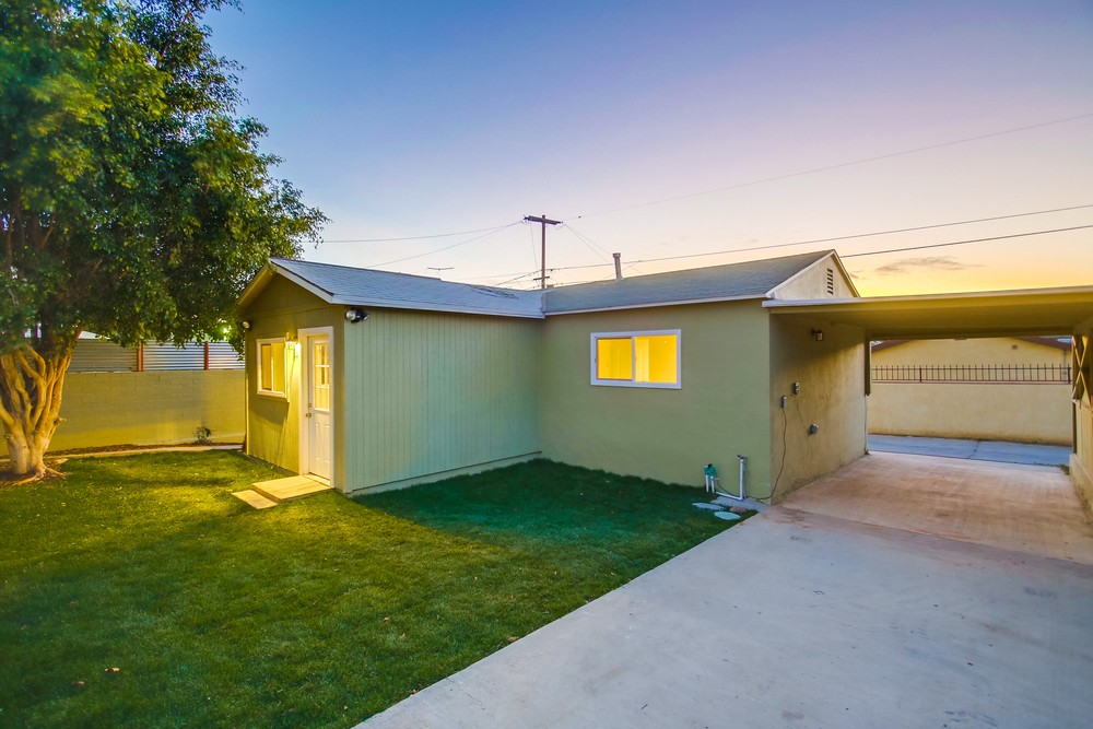 Virtual tour photo 18 of 77 for 712 Raven St
