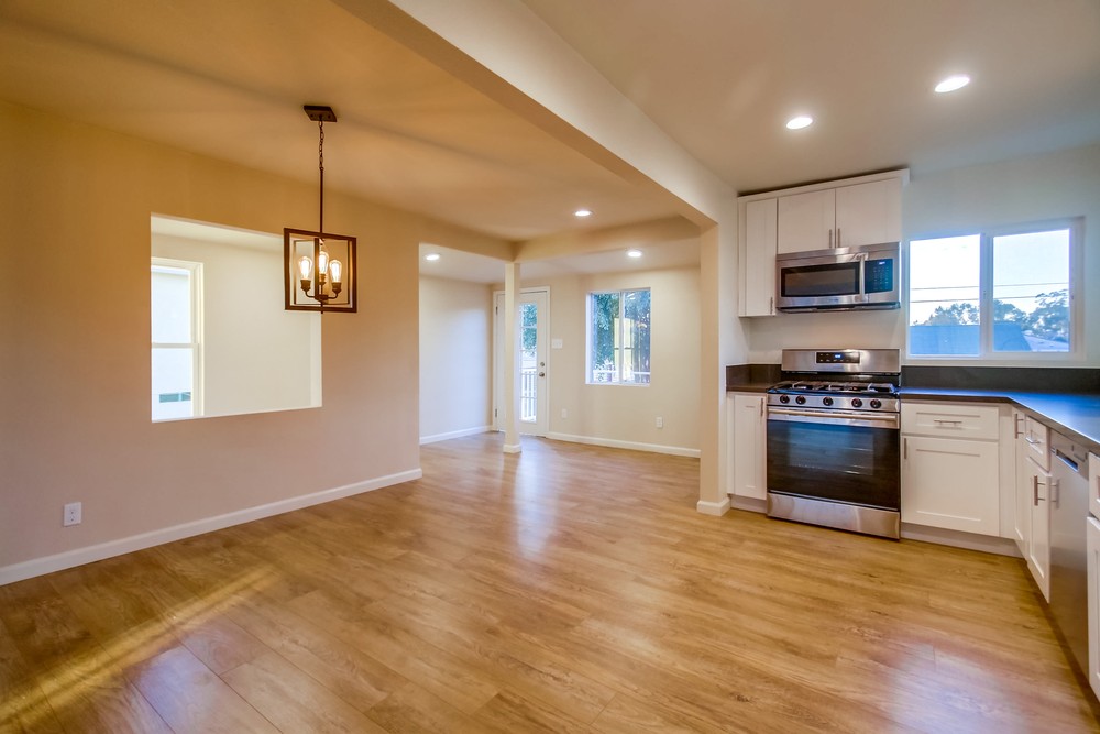 Virtual tour photo 26 of 77 for 712 Raven St