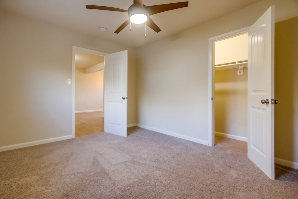 Virtual tour photo 56 of 77 for 712 Raven St