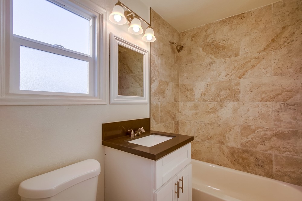 Virtual tour photo 57 of 77 for 712 Raven St