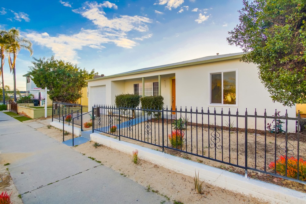 Virtual tour photo 60 of 77 for 712 Raven St