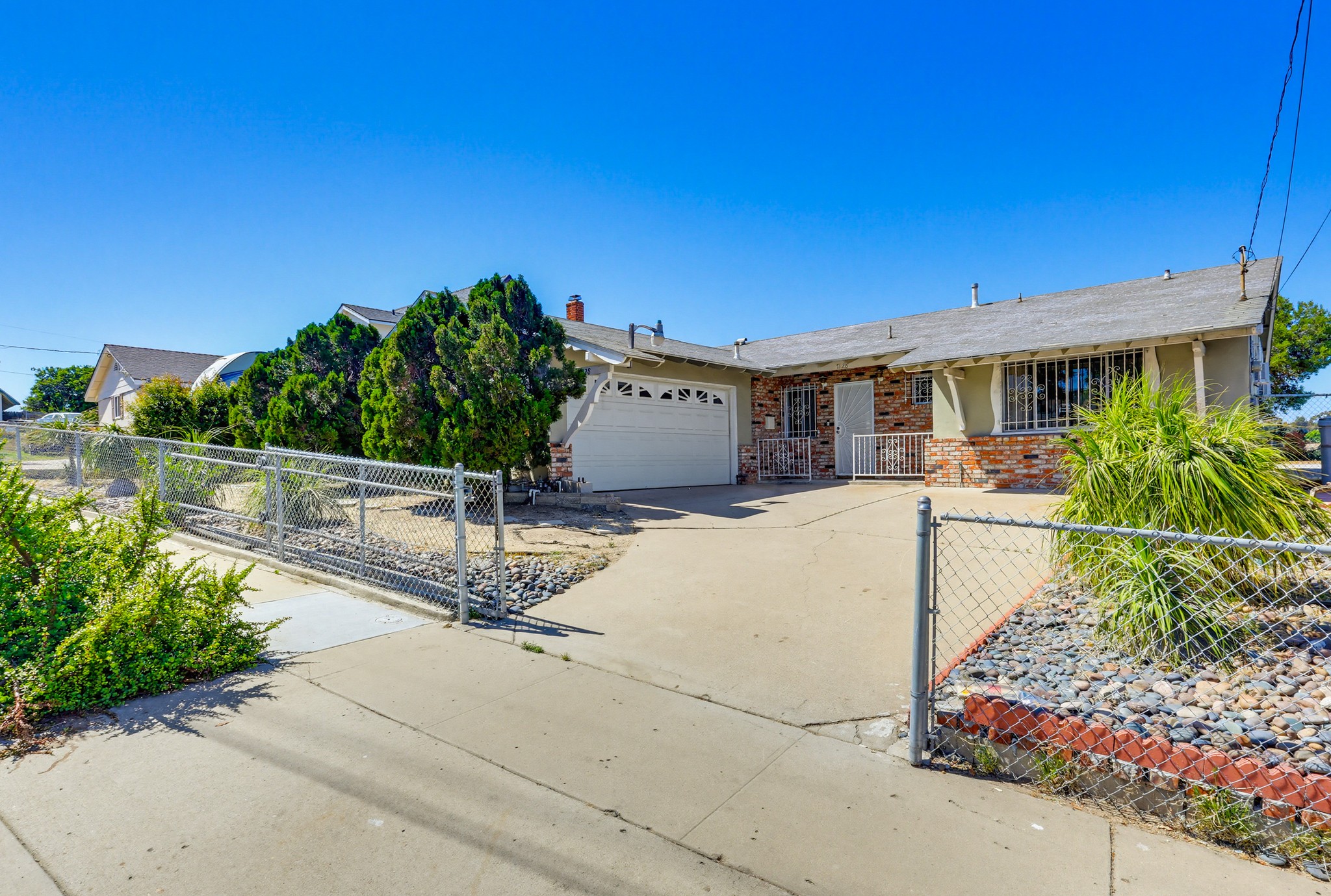 Virtual tour photo 4 of 65 for 7128 Jacmar Ave