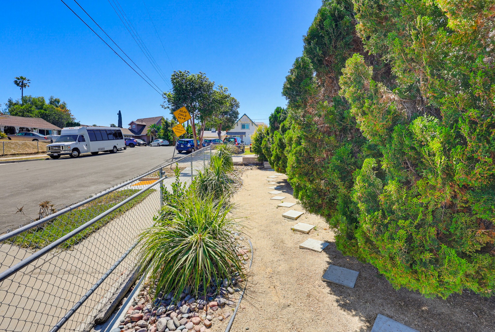 Virtual tour photo 6 of 65 for 7128 Jacmar Ave