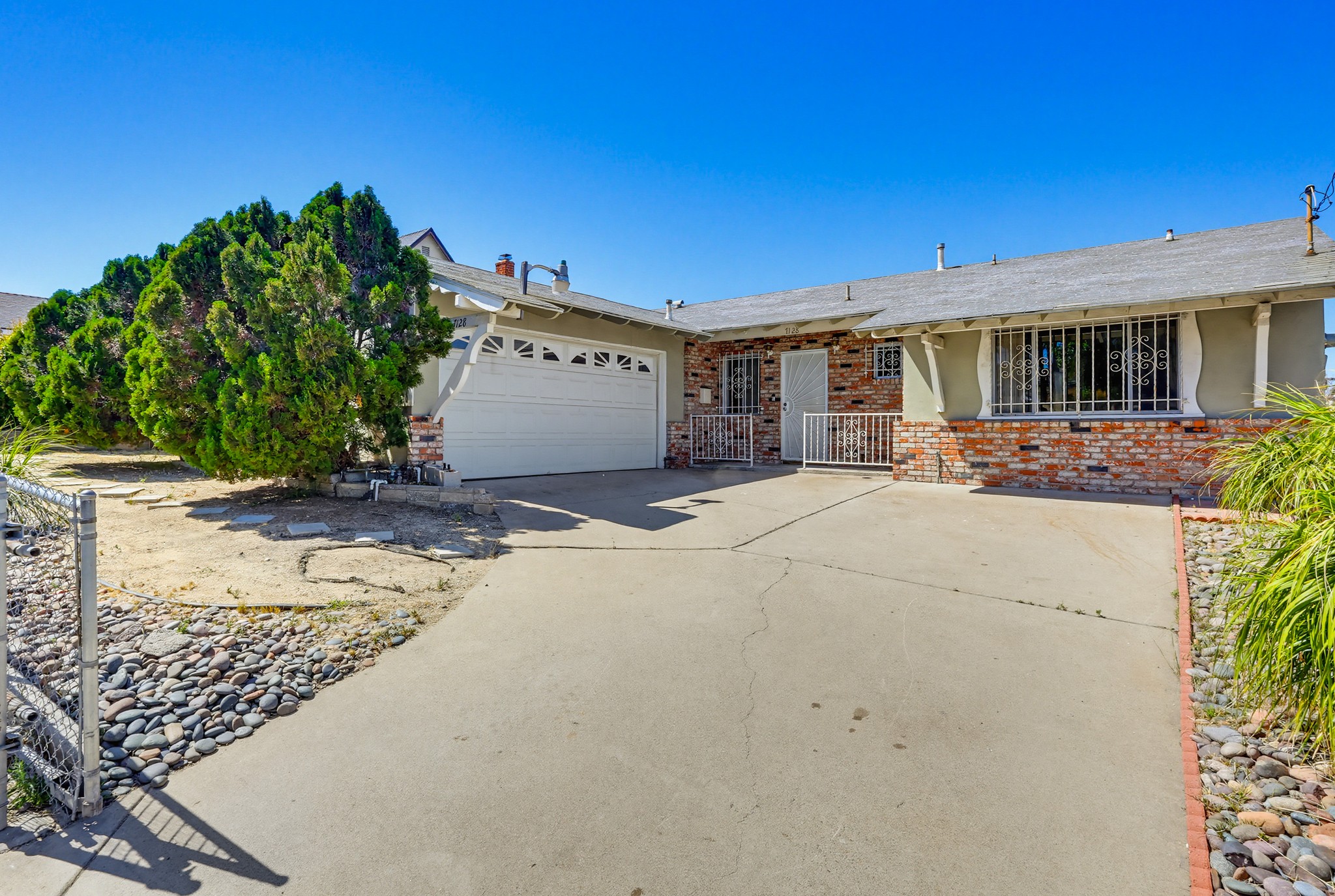 Virtual tour photo 10 of 65 for 7128 Jacmar Ave