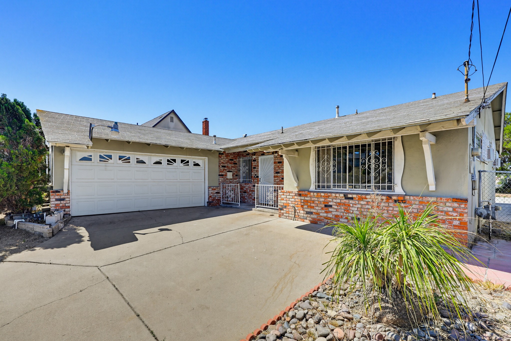 Virtual tour photo 12 of 65 for 7128 Jacmar Ave