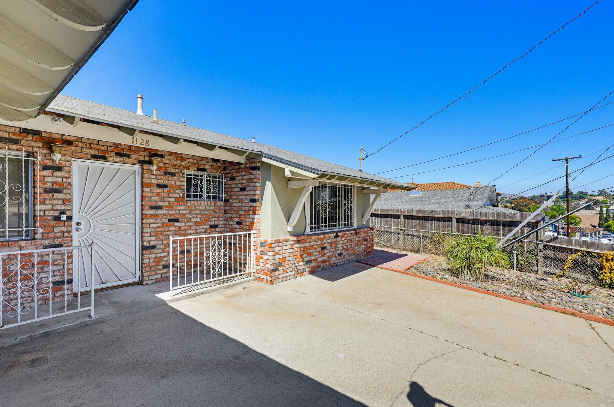 Virtual tour photo 14 of 65 for 7128 Jacmar Ave