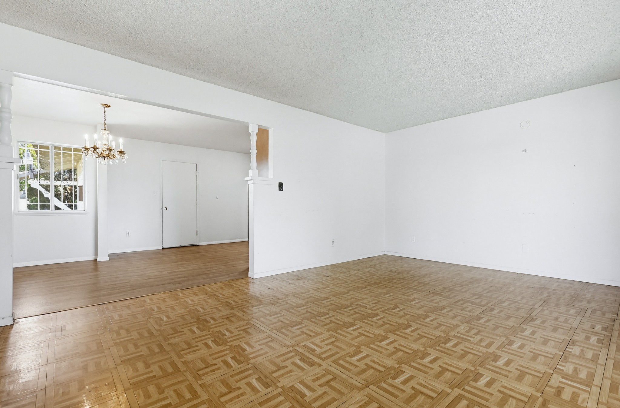 Virtual tour photo 20 of 65 for 7128 Jacmar Ave