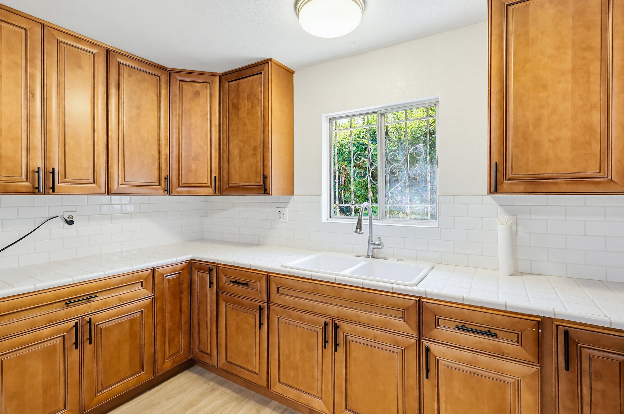 Virtual tour photo 25 of 65 for 7128 Jacmar Ave