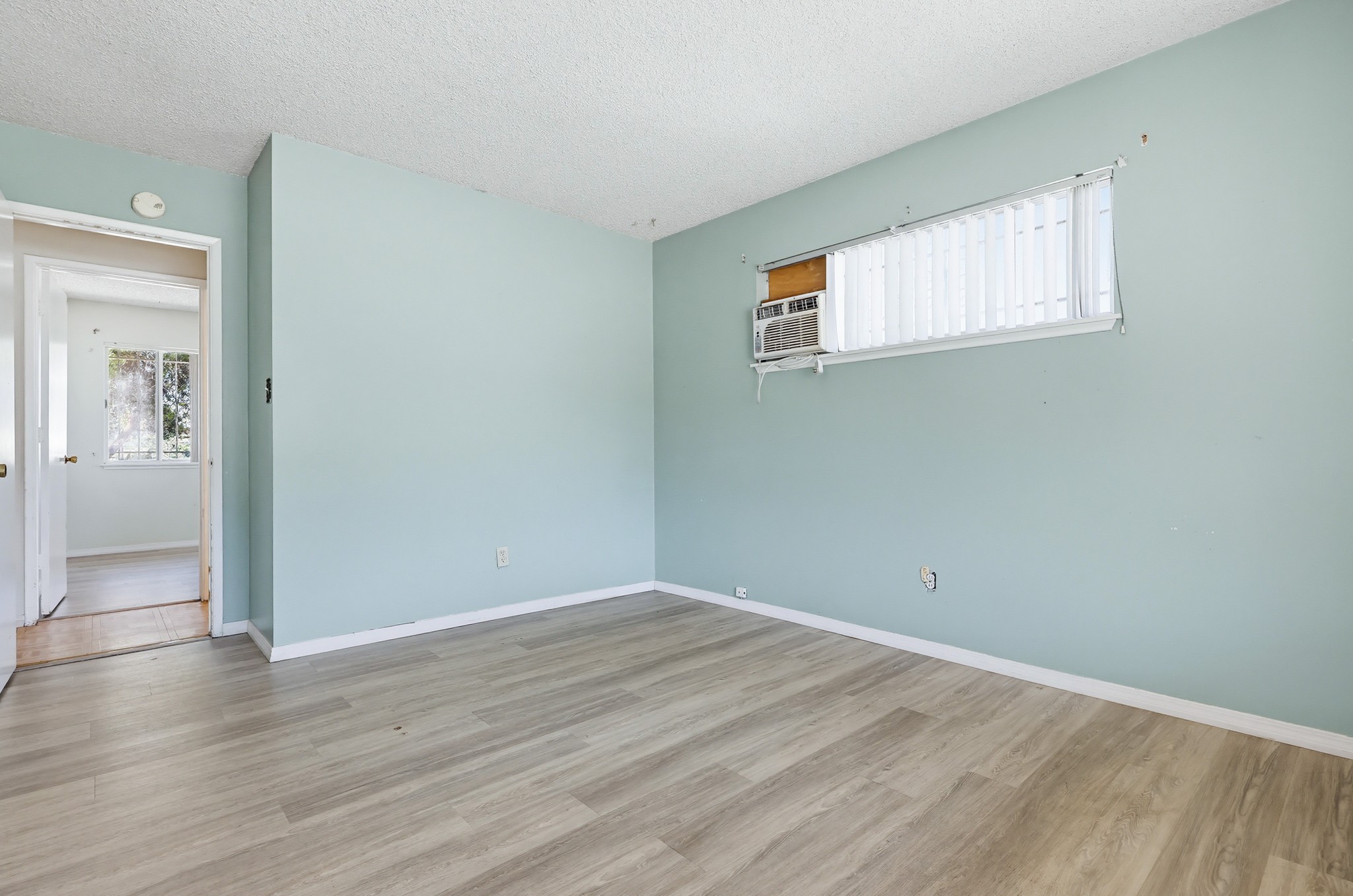 Virtual tour photo 43 of 65 for 7128 Jacmar Ave
